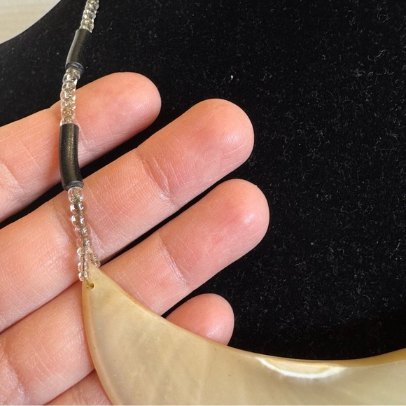 Mother of Pearl Moon Shaped Pendant 20” Good Luck Necklace - Picture 4 of 16